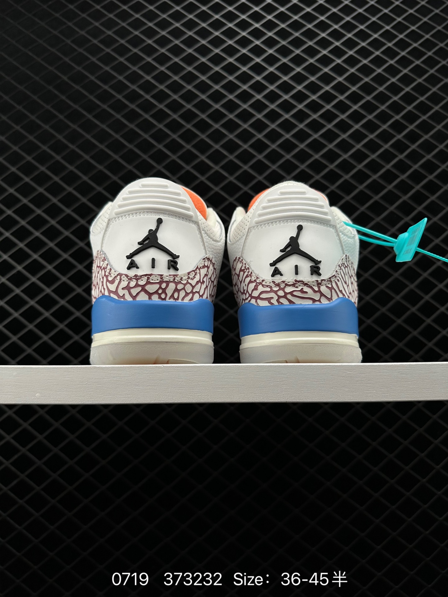 Air Jordan 3 Retro ”Laser Orange“